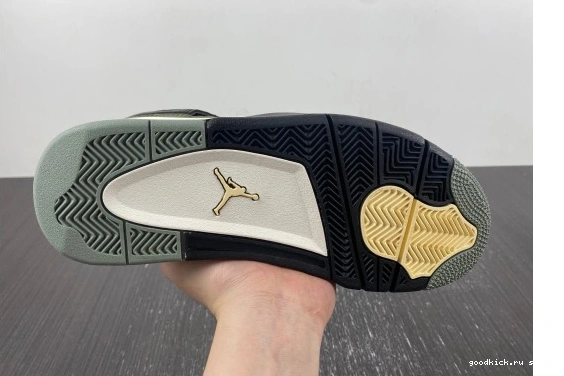 4 SE Jordan Medium Retro  FB9927-200  Olive FB9927-200  Craft  0319